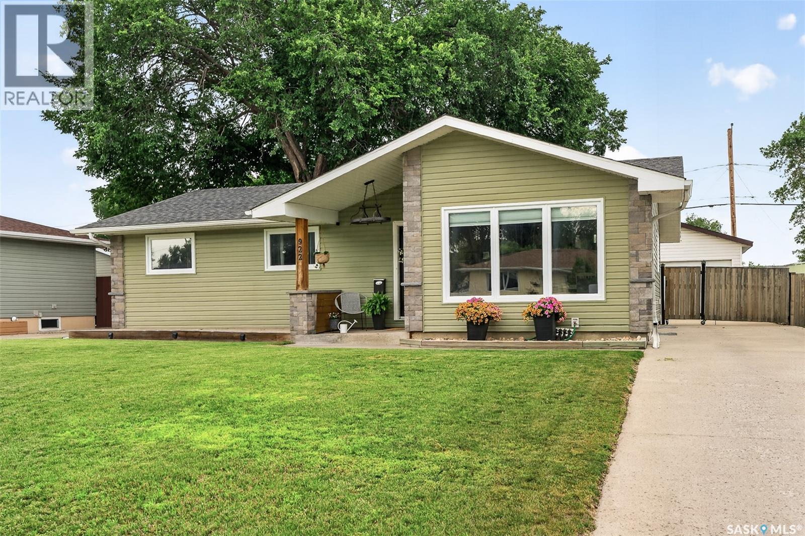 922 JAMES STREET - 2