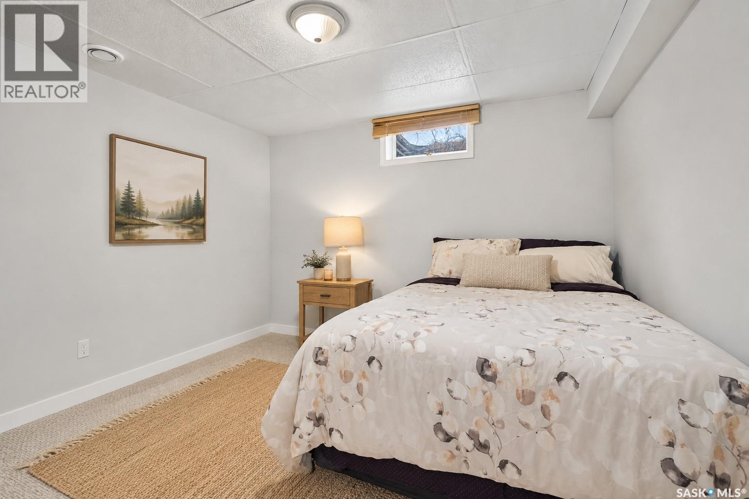 922 JAMES STREET - 40