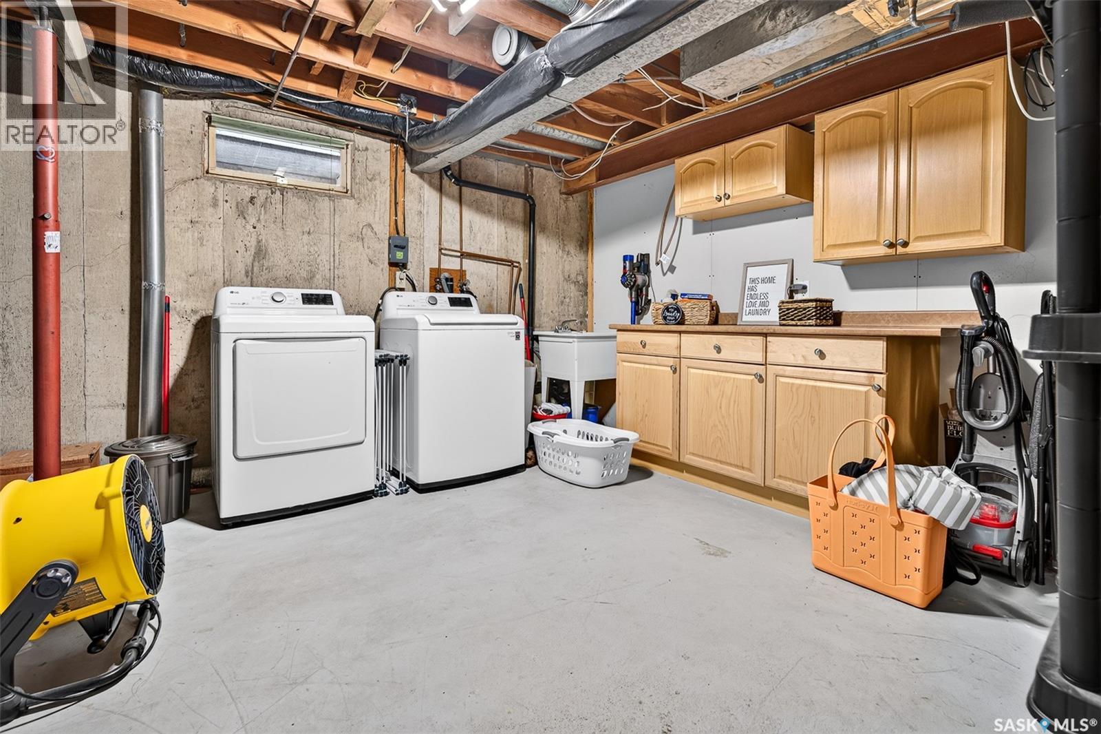 922 JAMES STREET - 45