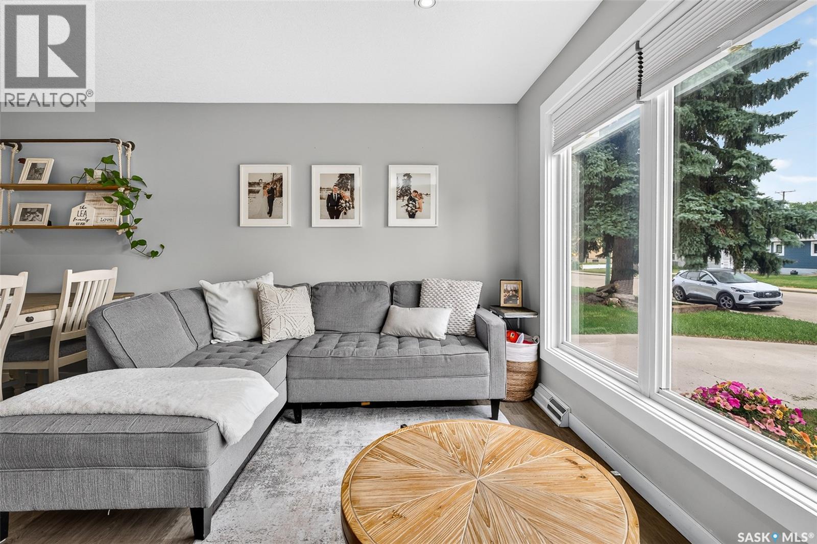 922 JAMES STREET - 7