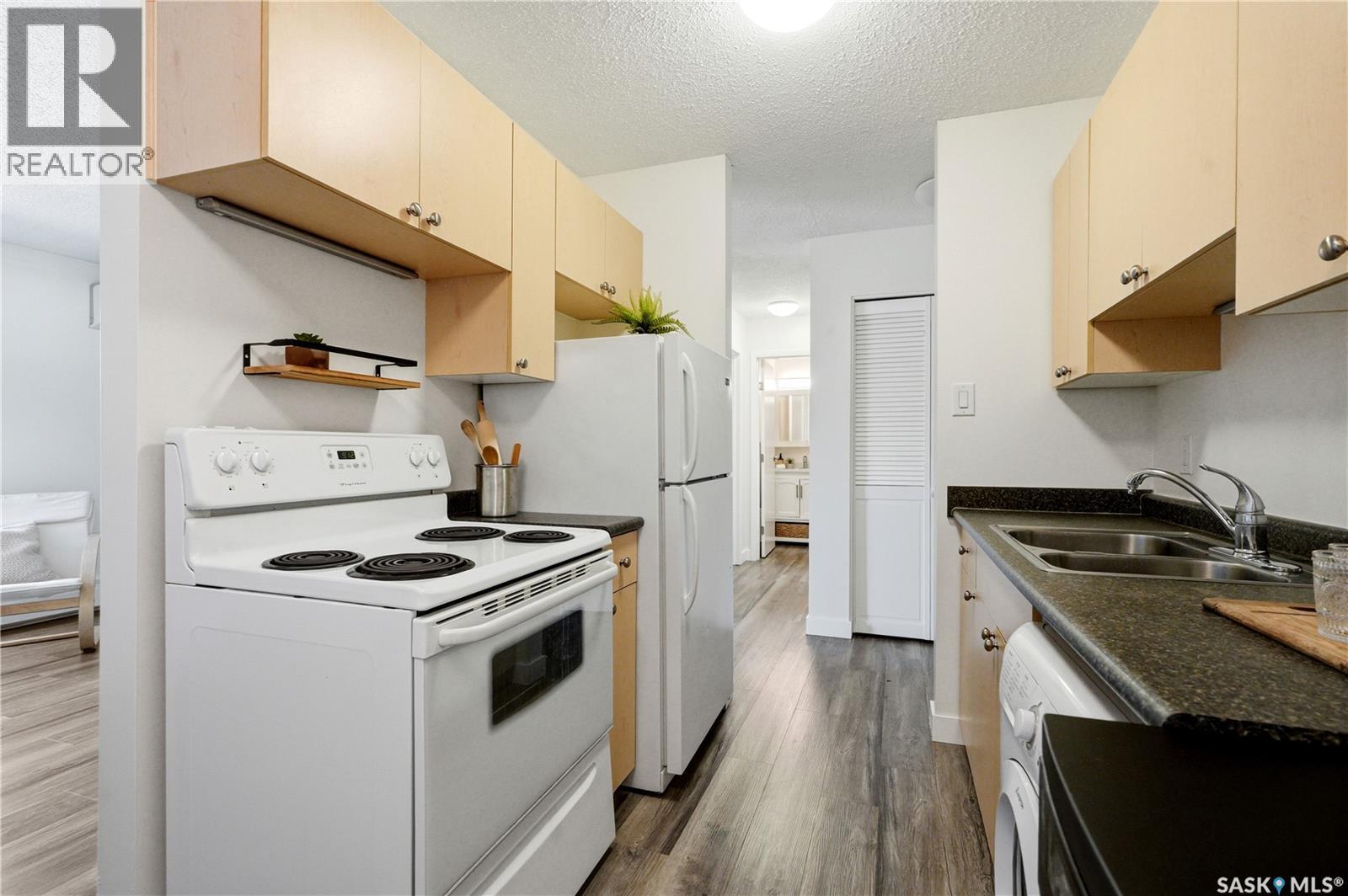 #16 116 Acadia COURT - 13