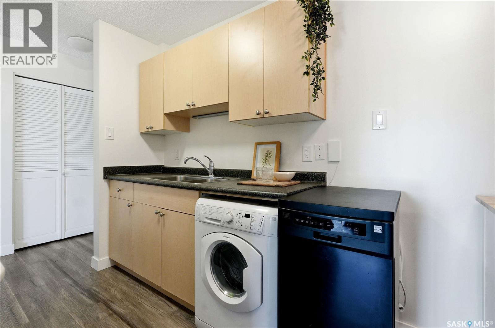 #16 116 Acadia COURT - 14