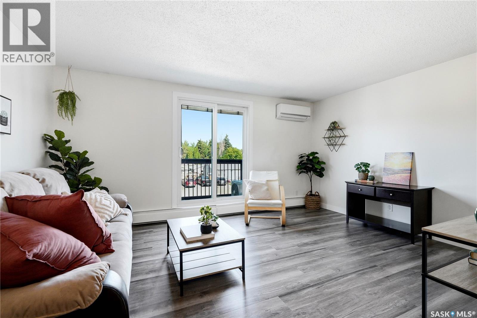 #16 116 Acadia COURT - Image 5