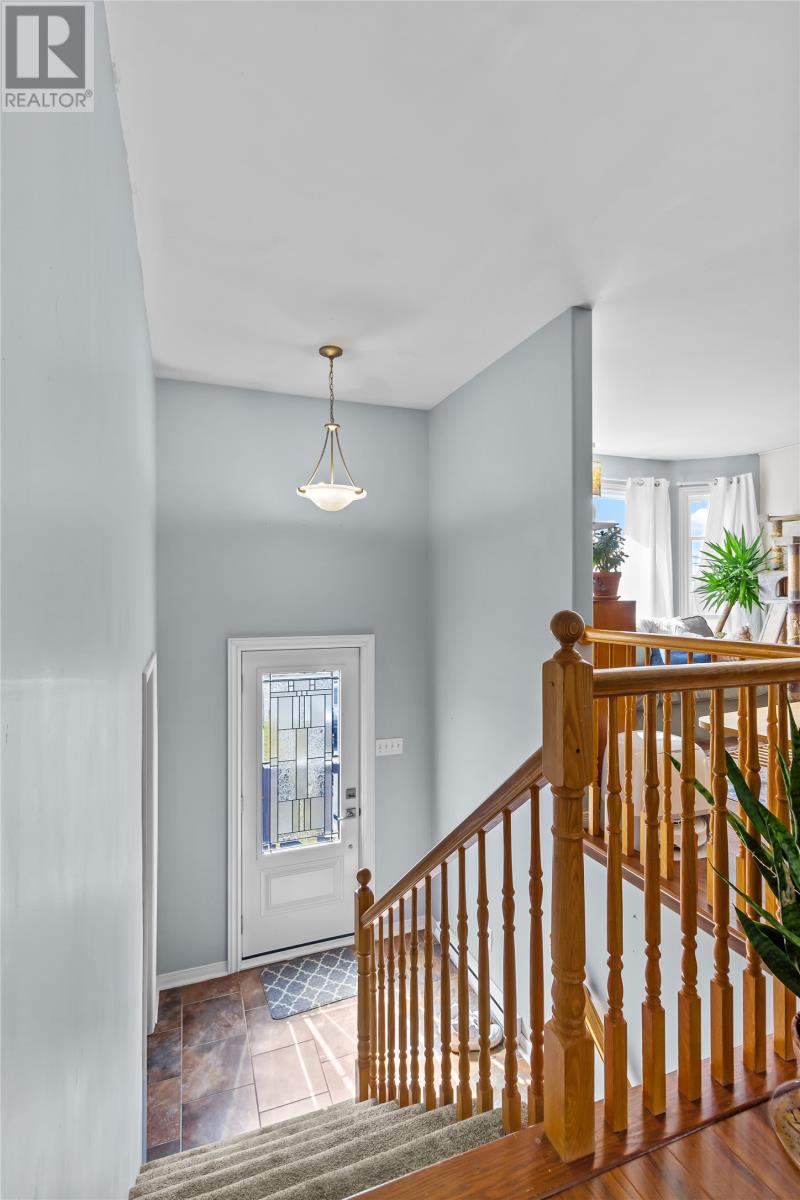177 St. Thomas Line - 17