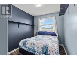 177 St. Thomas Line thumbnail 15