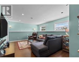 177 St. Thomas Line thumbnail 20