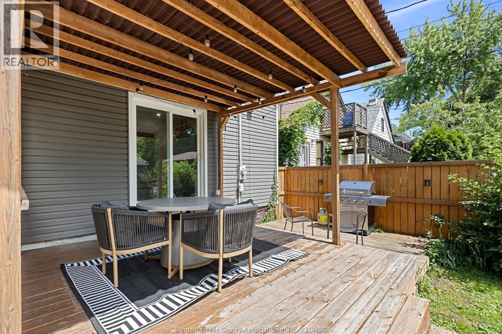 327 LINCOLN ROAD - 24