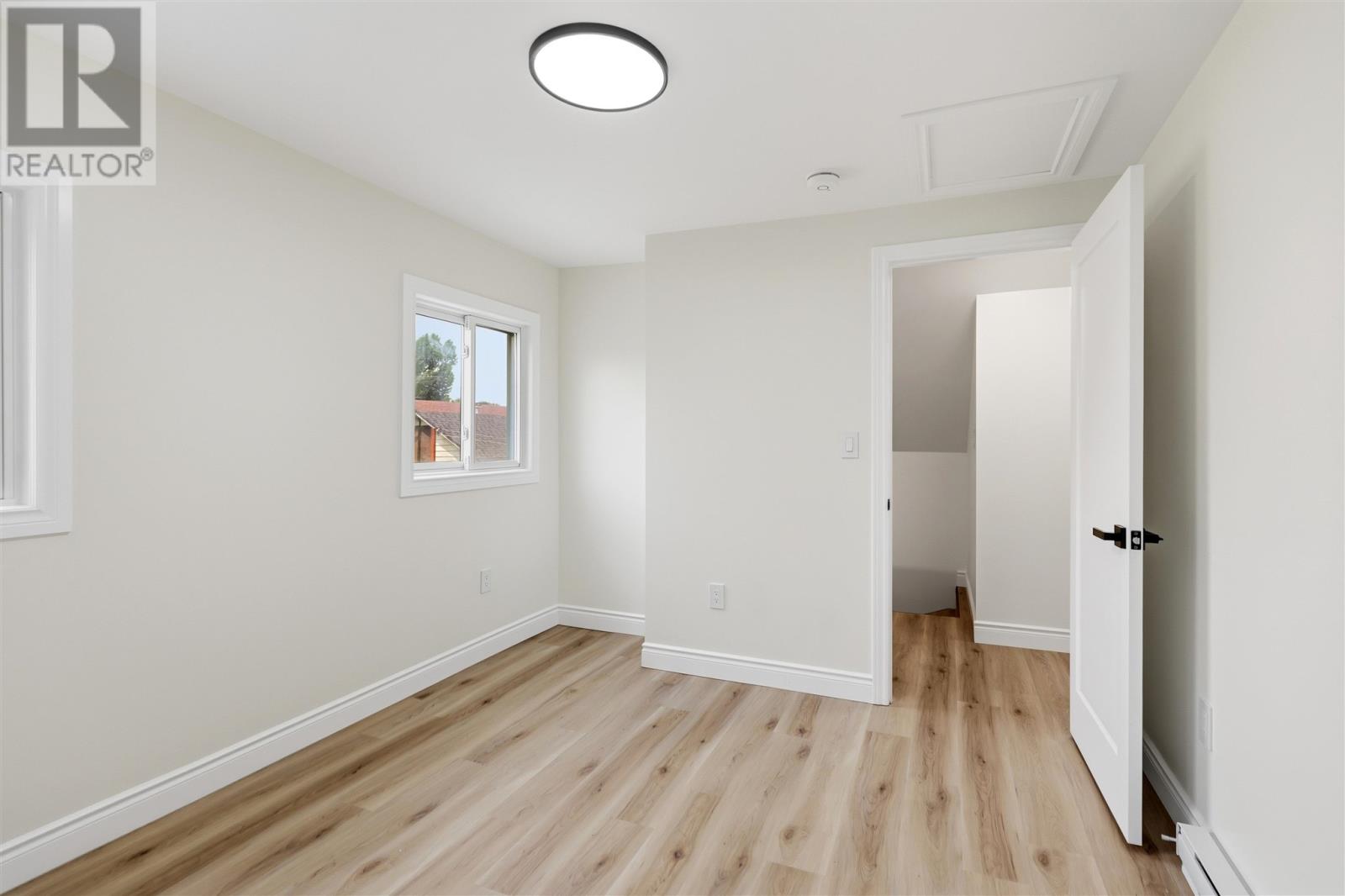 27 Blake AVE - 17