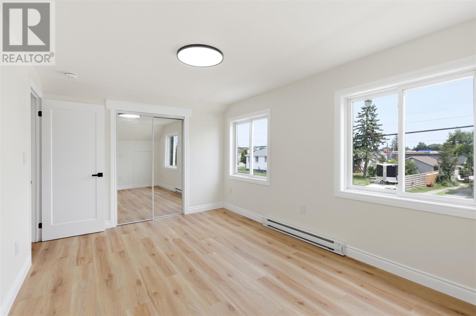 27 Blake AVE - 21