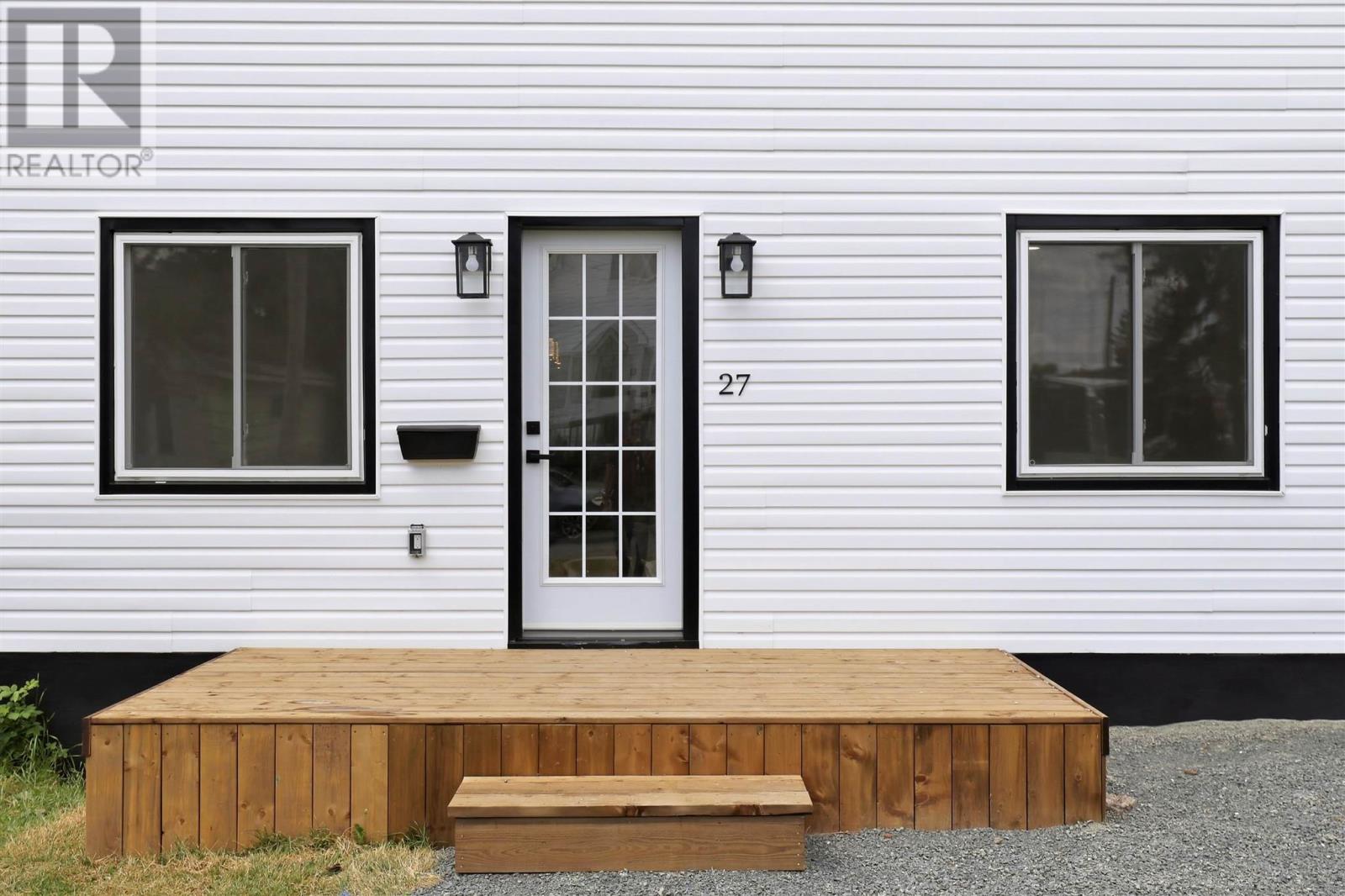27 Blake AVE - 26