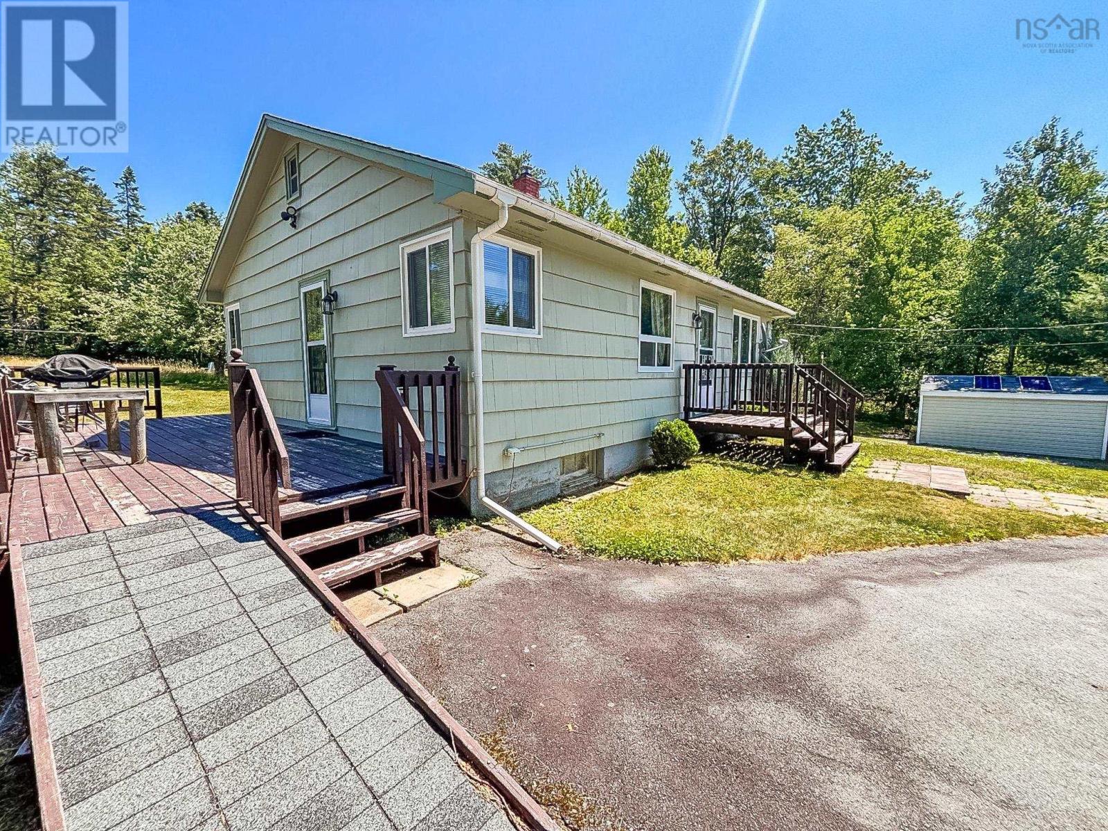 6294 Highway 325 - 5