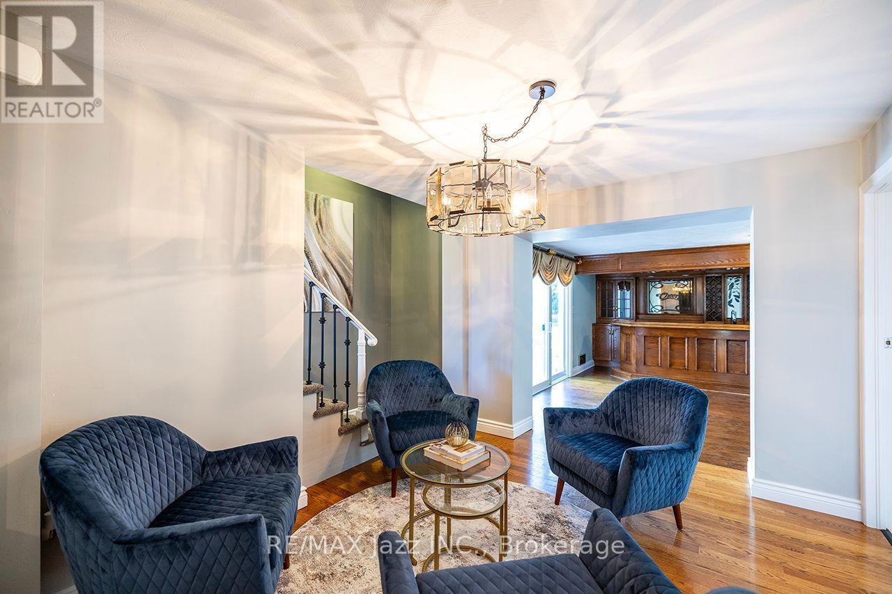 624 ROSELAWN AVENUE - 17