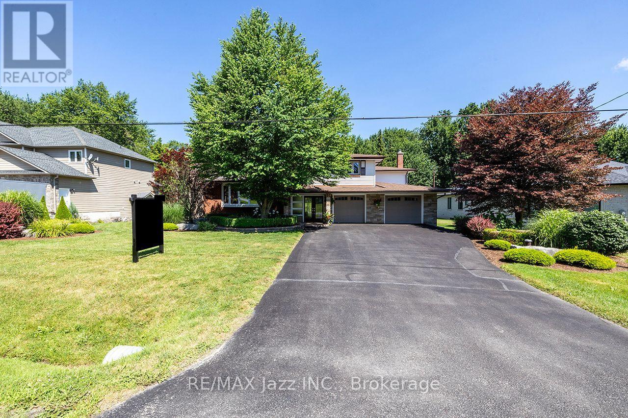 624 ROSELAWN AVENUE - 2