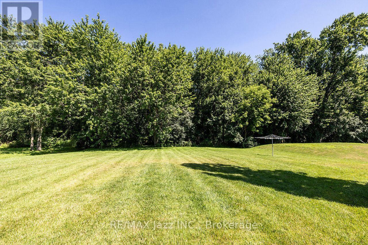 624 ROSELAWN AVENUE - 49