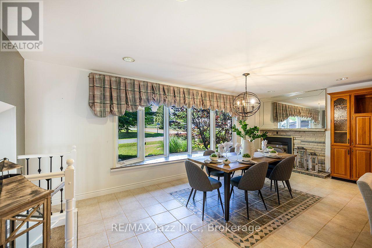 624 ROSELAWN AVENUE - 7