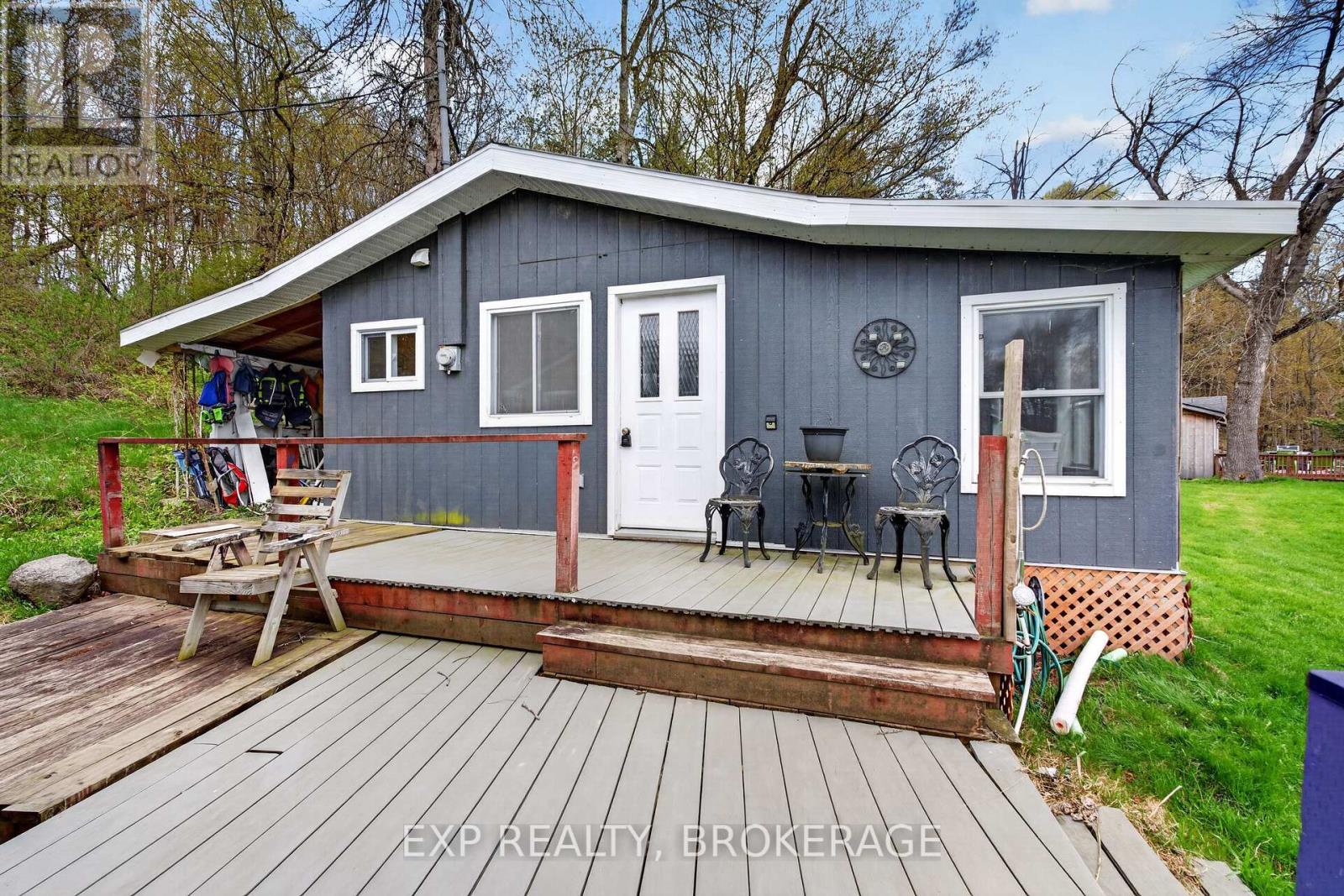178 ALARIE LANE - 23