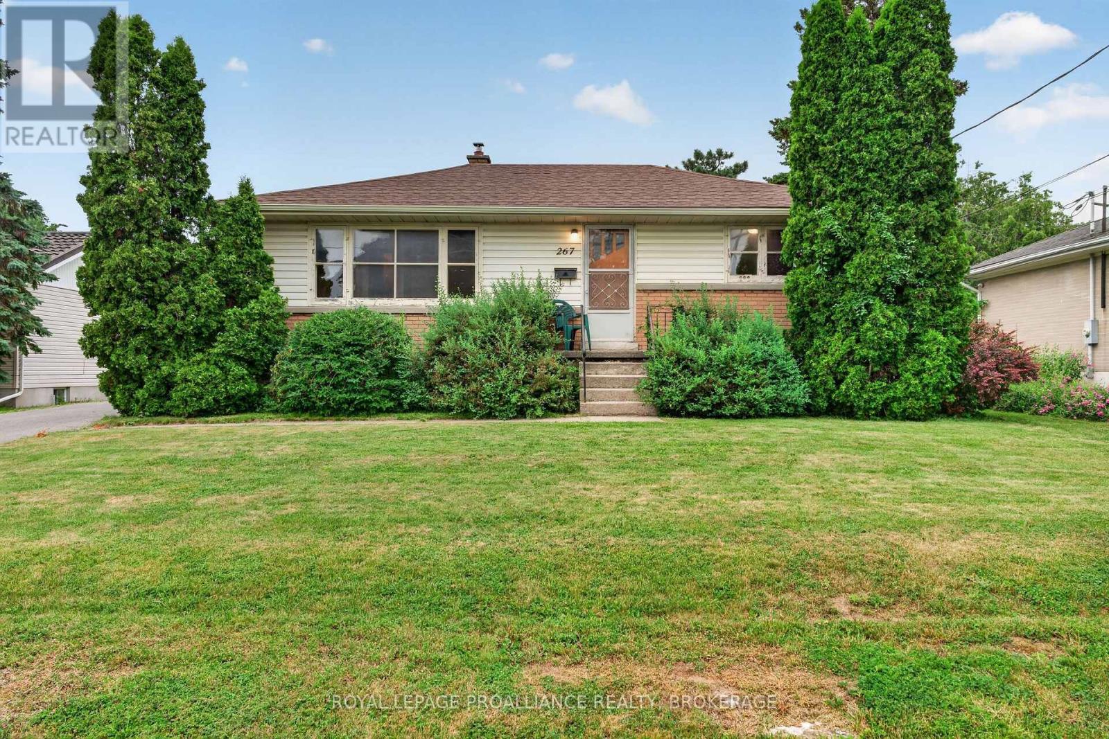 267 LAKEVIEW AVENUE - 1