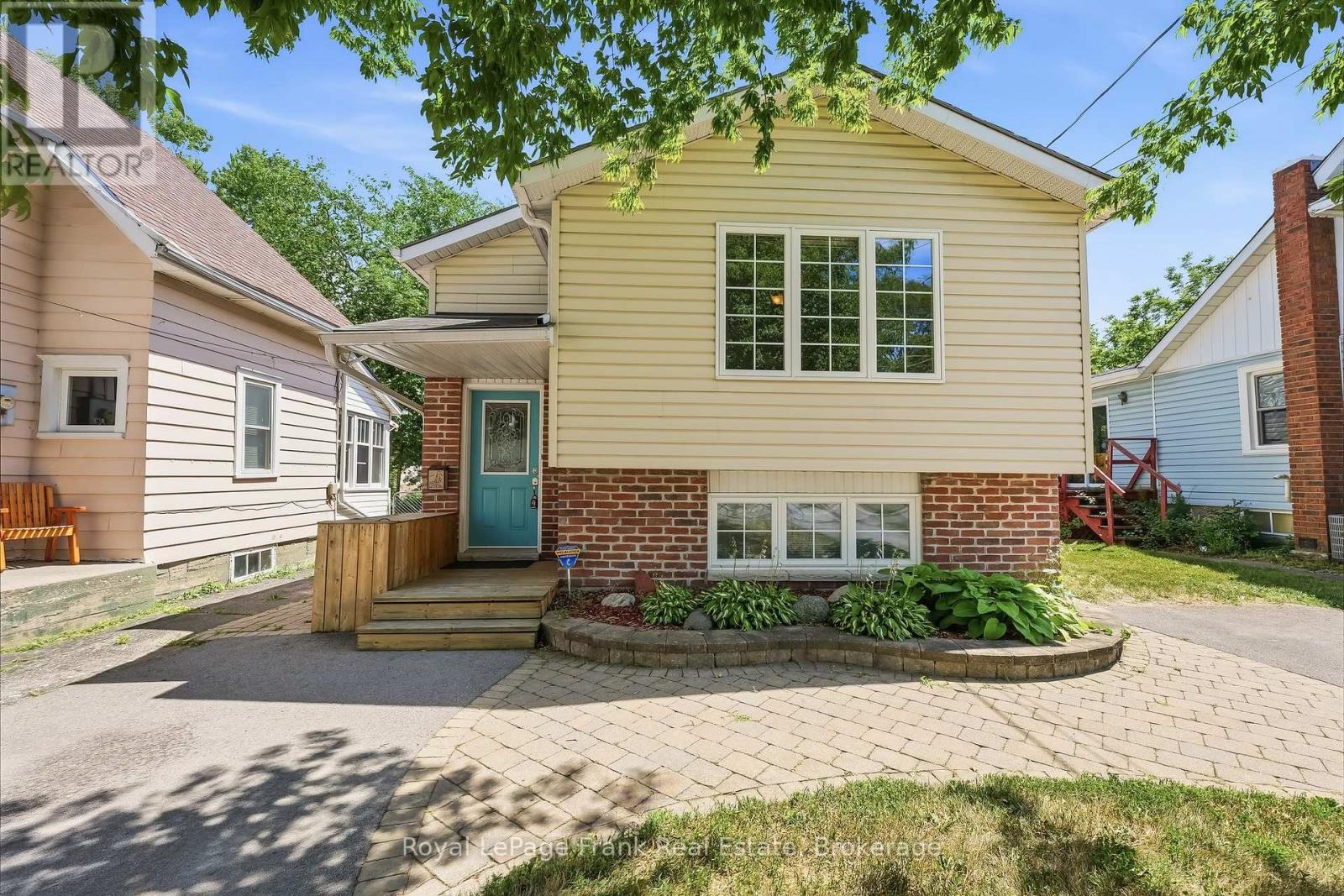 25 BARBARA STREET - 1