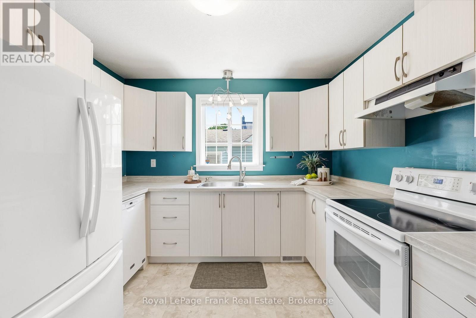 25 BARBARA STREET - 15
