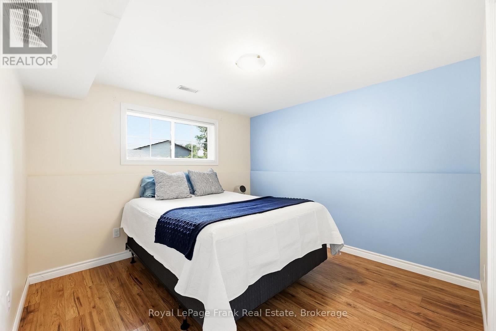 25 BARBARA STREET - 27