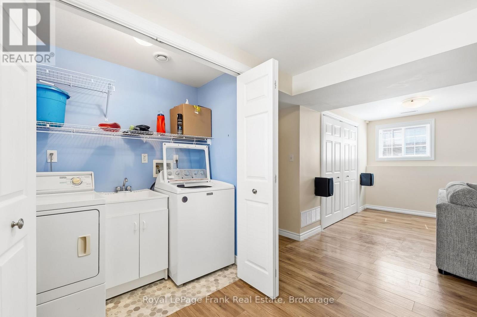 25 BARBARA STREET - 30