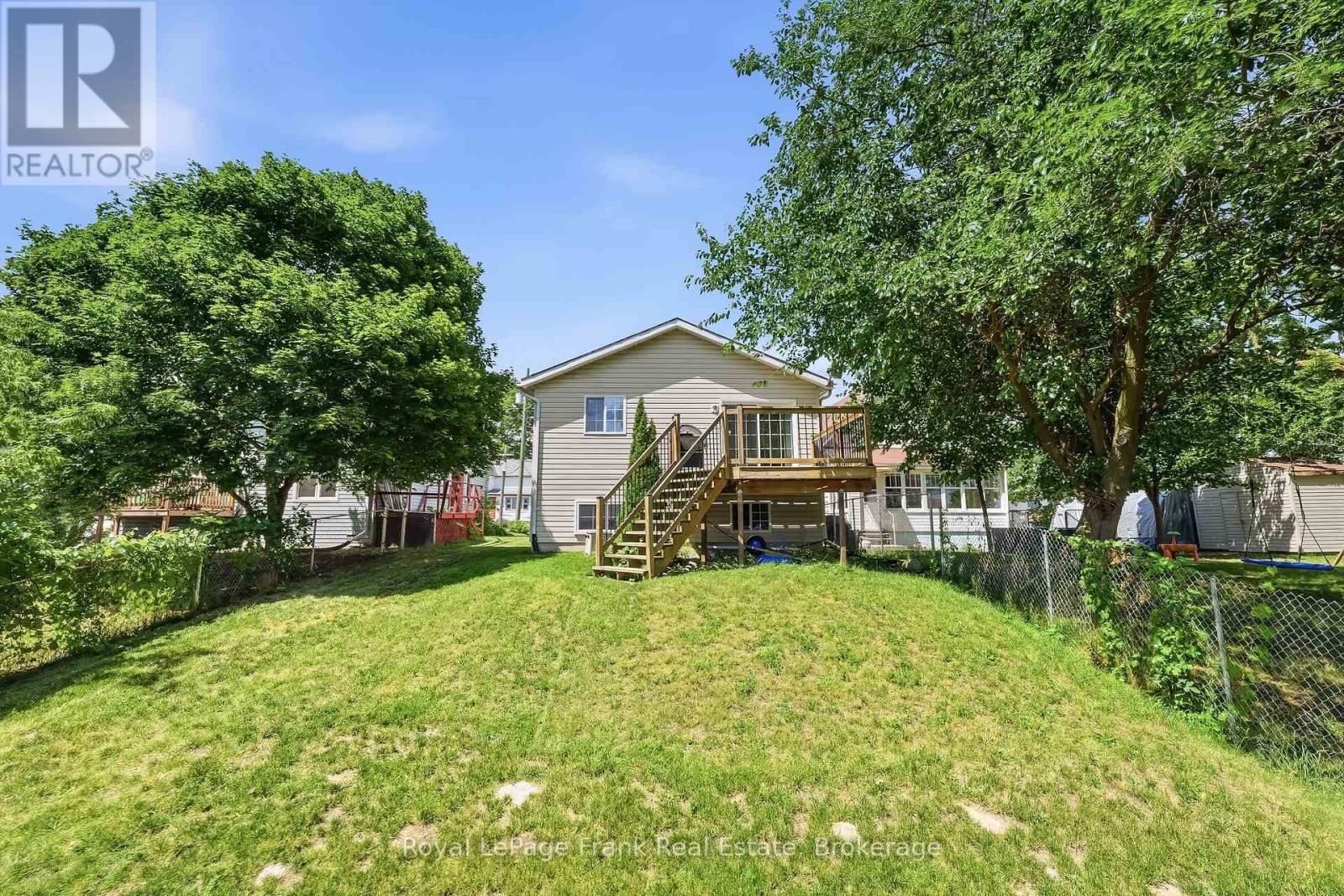 25 BARBARA STREET - 38