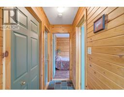 11 Pinetree Road thumbnail 10