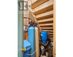 11 Pinetree Road thumbnail 12