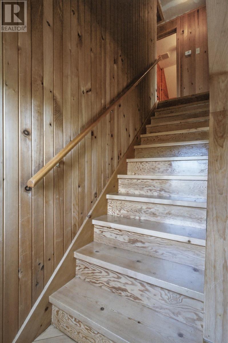 11 Pinetree Road - Image 25