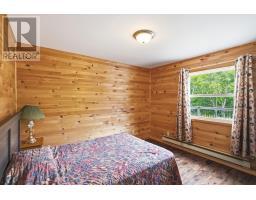 11 Pinetree Road thumbnail 13