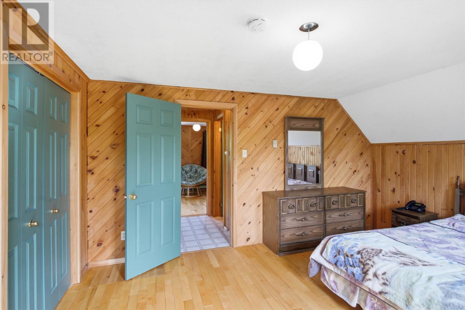 11 Pinetree Road - Image 19