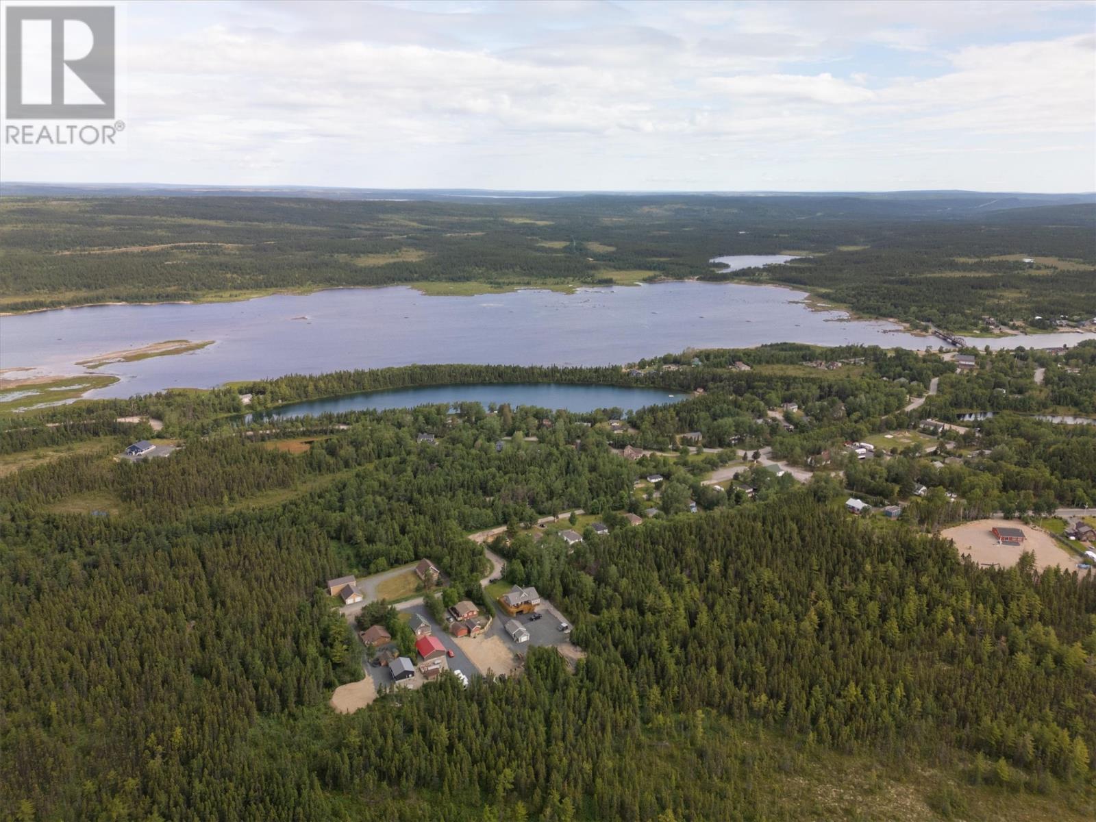 11 Pinetree Road - Image 46