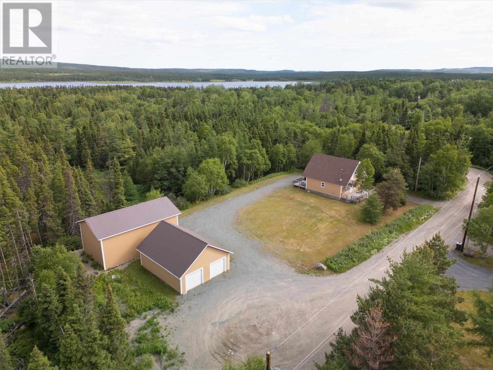 11 Pinetree Road - Image 49