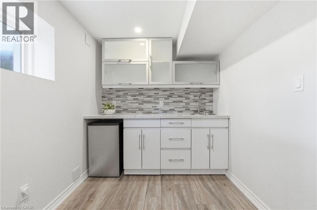 2241 GLAZEBROOK Circle - 41