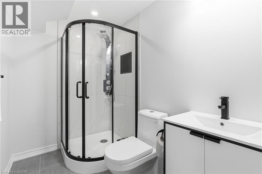 2241 GLAZEBROOK Circle - 43