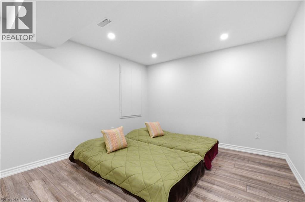 2241 GLAZEBROOK Circle - 42