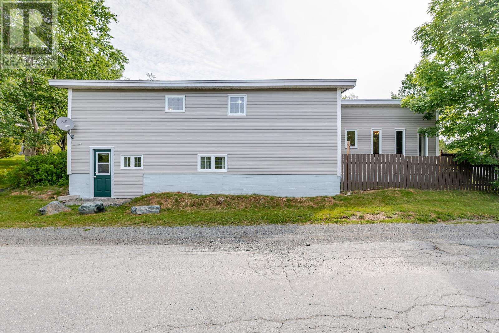 2 Lower Path Road - 42