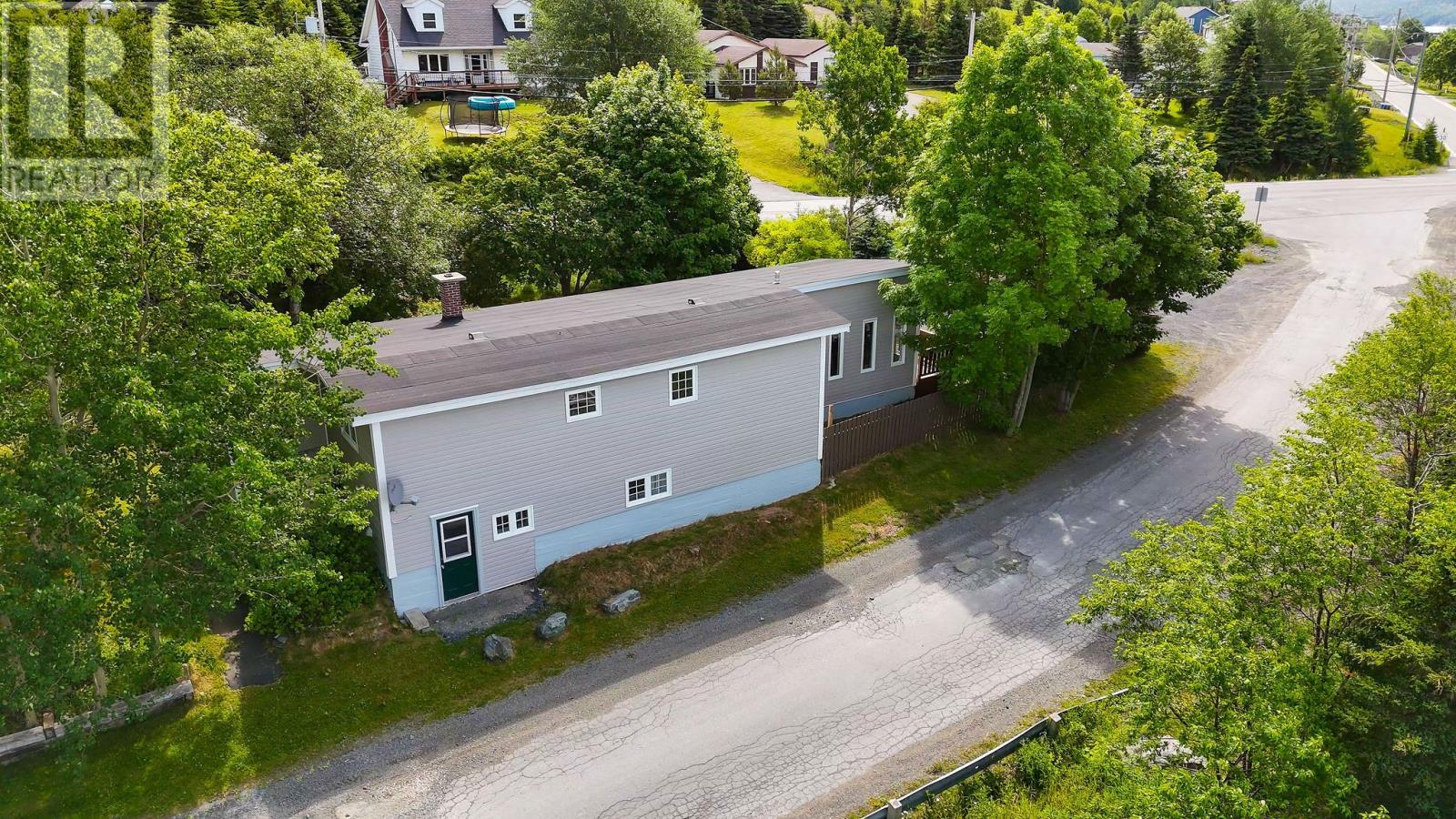2 Lower Path Road - 46