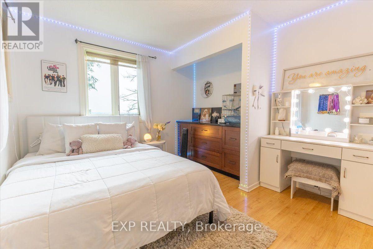 5519 OLD RICHMOND ROAD - Image 40