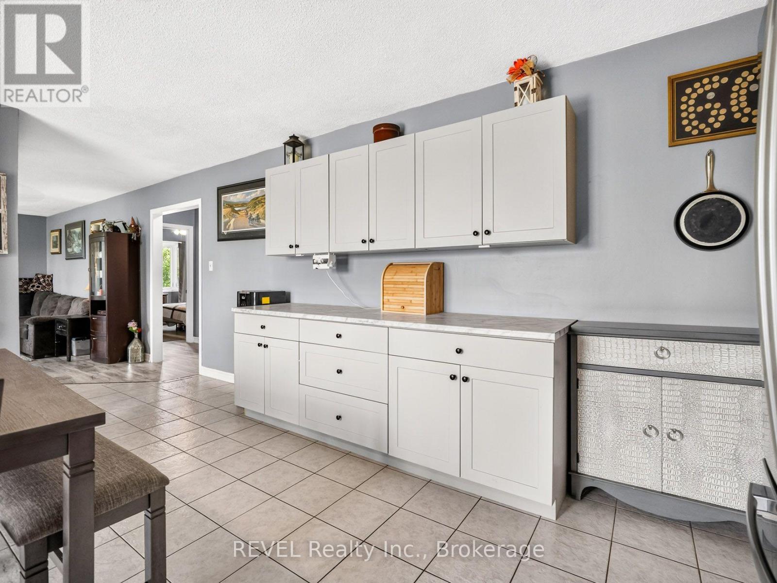 5282 SPRING CREEK ROAD - Image 11