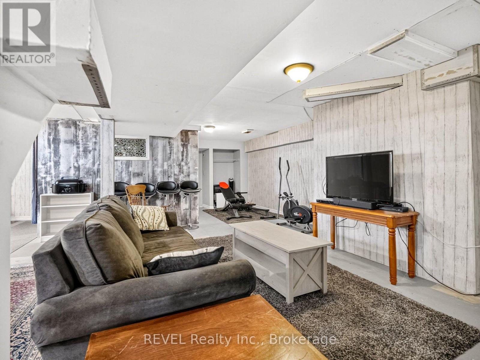 5282 SPRING CREEK ROAD - Image 24