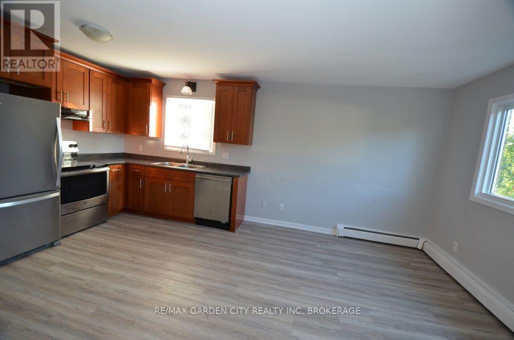 25 OTTAWA STREET - 13