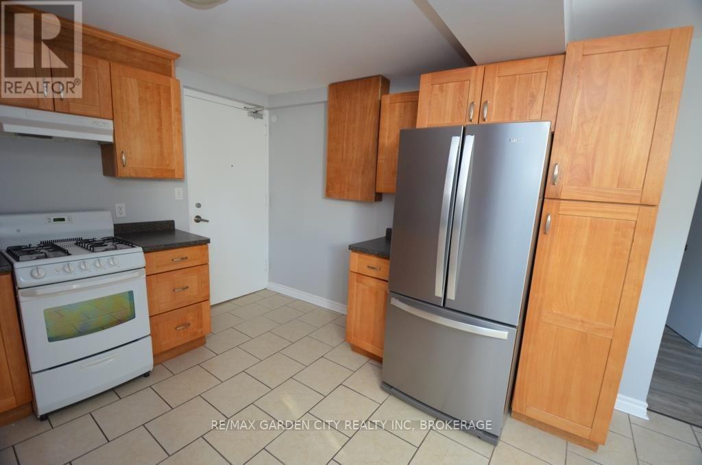 25 OTTAWA STREET - 22