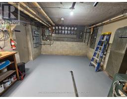 25 Ottawa Street, St  Catharines, ON L2R1Z1 Photo 11