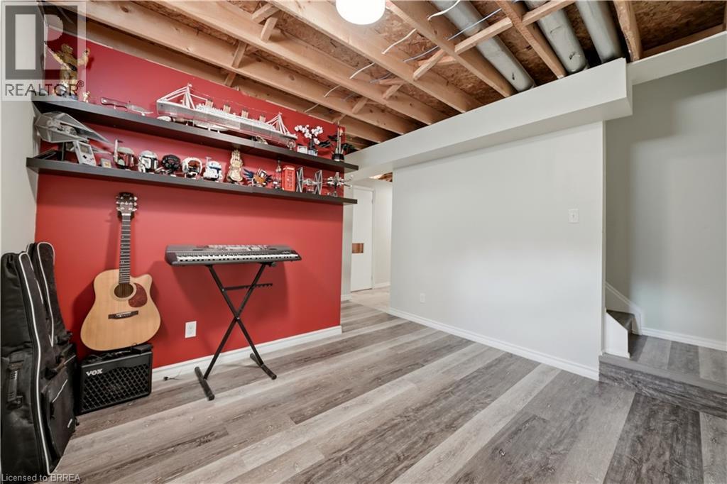 7 GLENDAN Court - 23