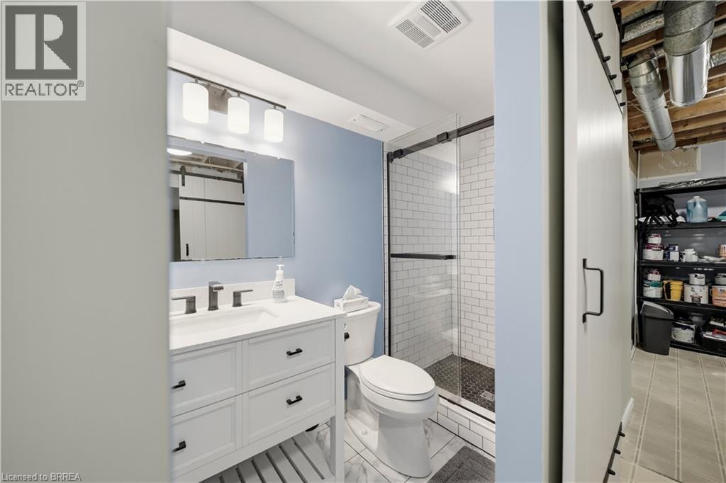 7 GLENDAN Court - 26