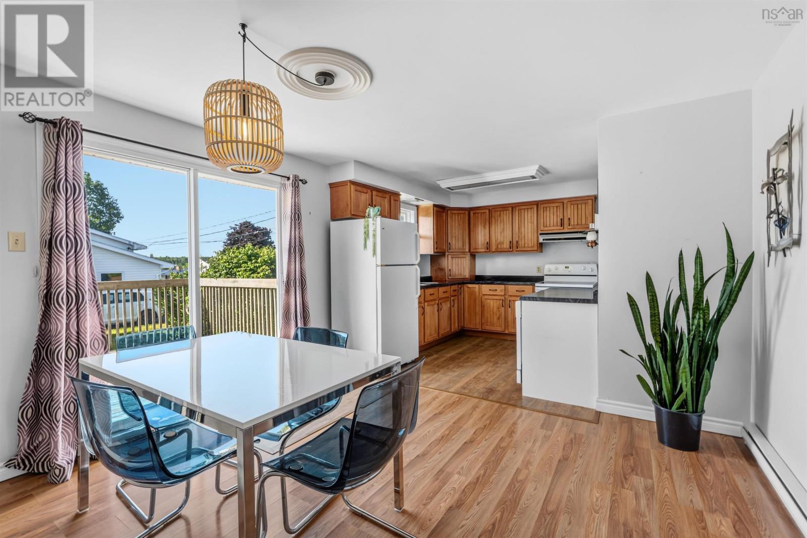 94 Brookside Road - 24