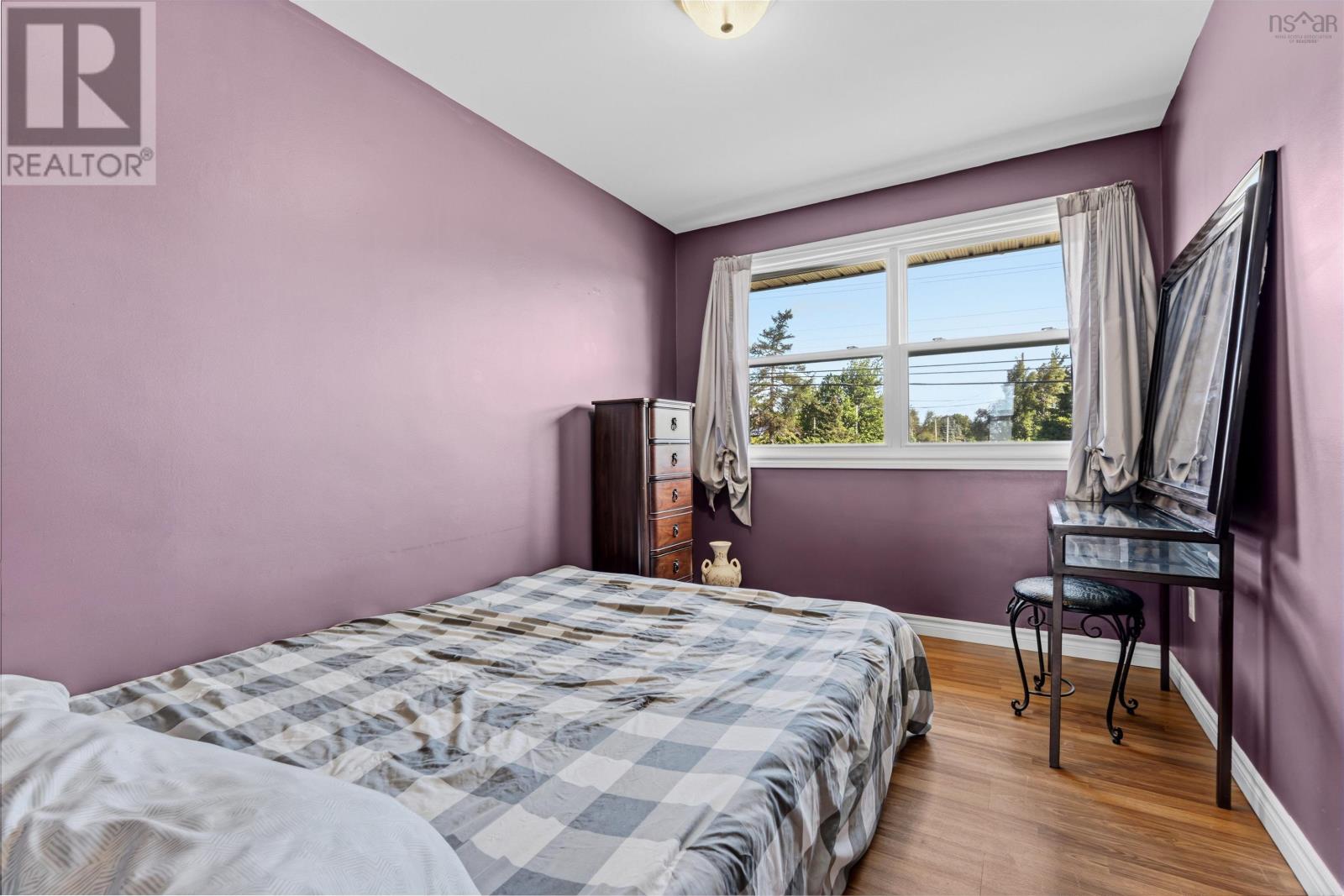94 Brookside Road - 36