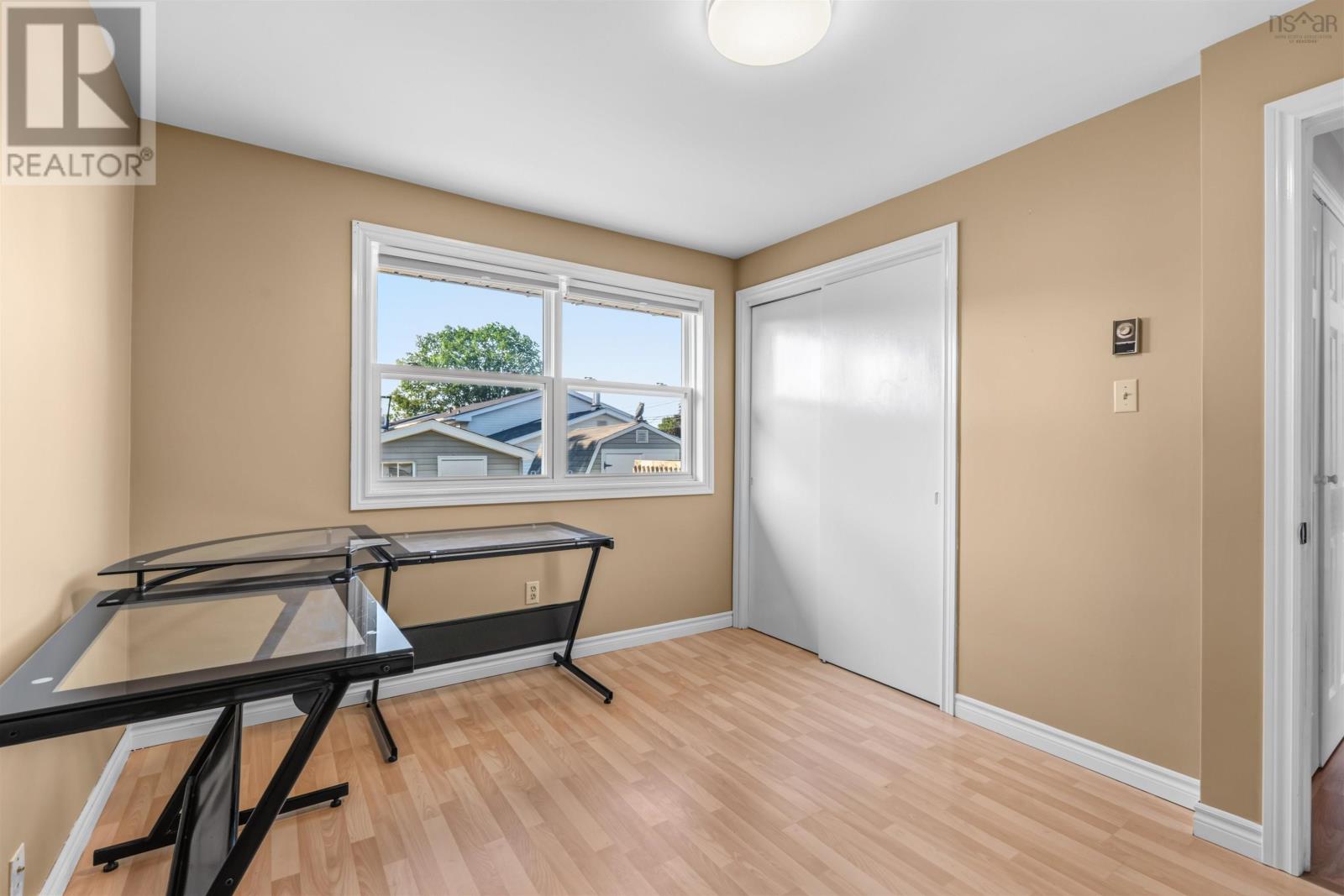 94 Brookside Road - 37