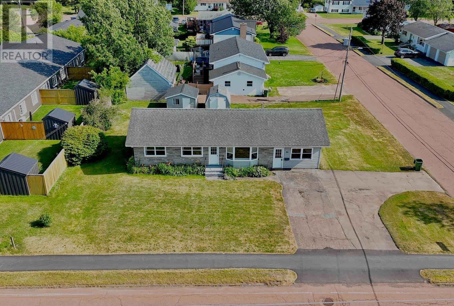 94 Brookside Road - 4